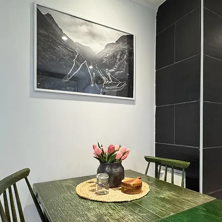 Privatunterkunft Luxury On A Budget With A Secret Aurora Spot Leknes